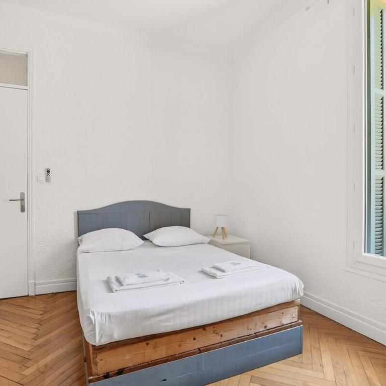 Chaleureux T3 à 15 min de la plage - Nice Ouest - Two-Bedroom Apartment - 10