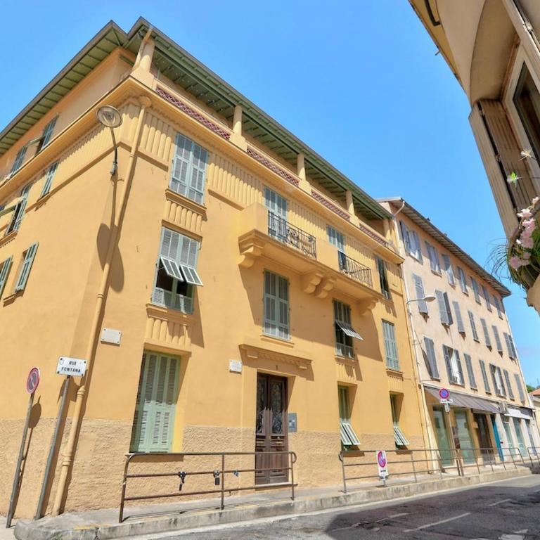Chaleureux T3 à 15 min de la plage - Nice Ouest - Two-Bedroom Apartment - 17