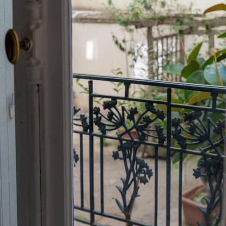 Luxurious 3BR - Three-Bedroom Apartment - 9