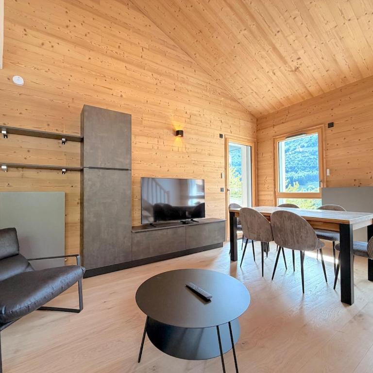 T3 neuf et calme - Vue sublime et garage privé - Deluxe Apartment mit Balkon und 2 Schlafzimmern - 9