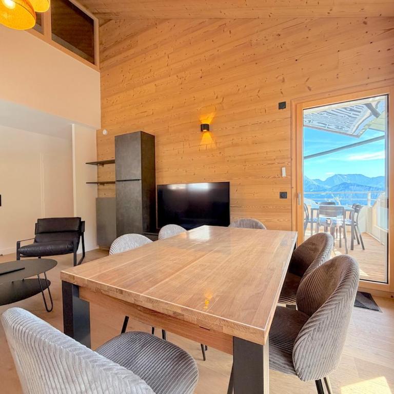 T3 neuf et calme - Vue sublime et garage privé - Deluxe Apartment mit Balkon und 2 Schlafzimmern - 4