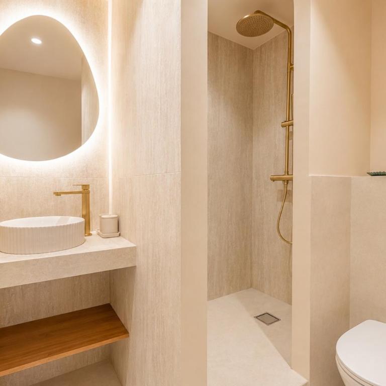 Old Nice Luxury new 5BR - Appartement - 9