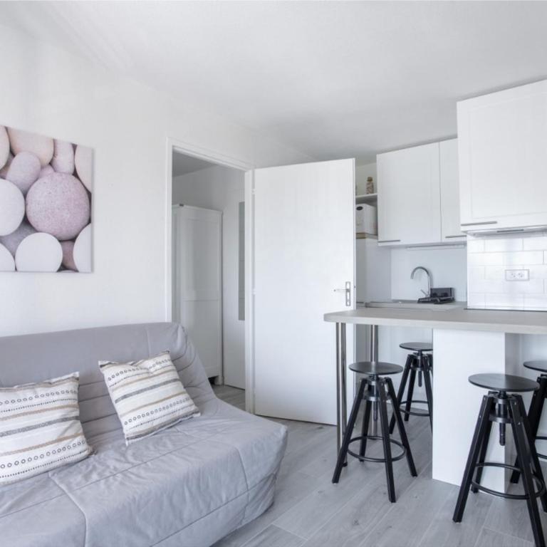 Magnificent sea view apartment - Apartment - 4