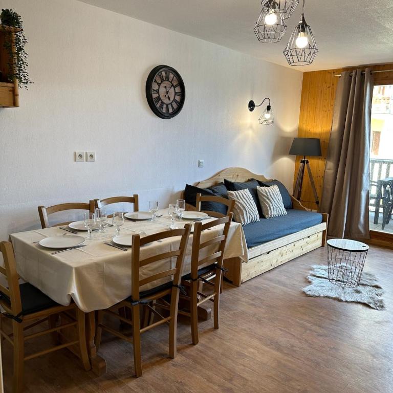 Magnifique appartement au pied des pistes - Two-Bedroom Apartment - 3