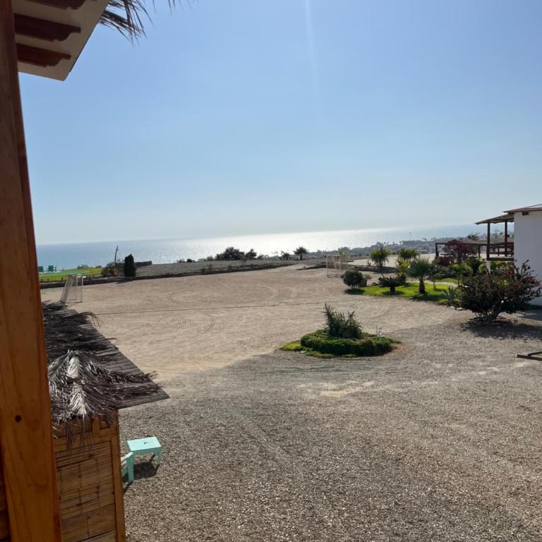 Kalani Heights Apartments, Sports and Events Center - Studio with Ocean View - 1