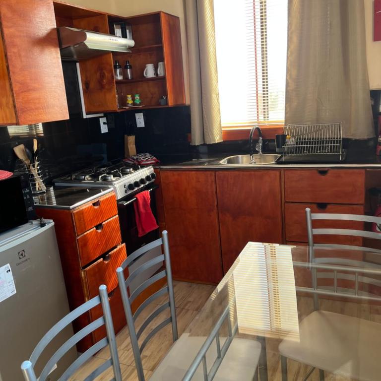 Kalani Heights Apartments, Sports and Events Center - Studio with Ocean View - 14