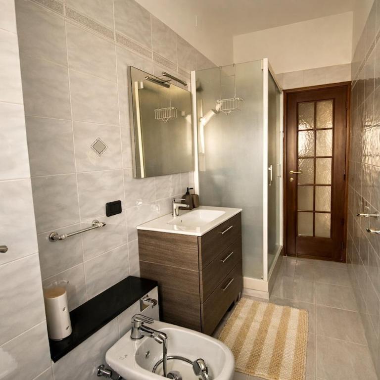 Loreto - Città Studi near M2 with WiFi and AC - Appartamento con 2 Camere da Letto - 7
