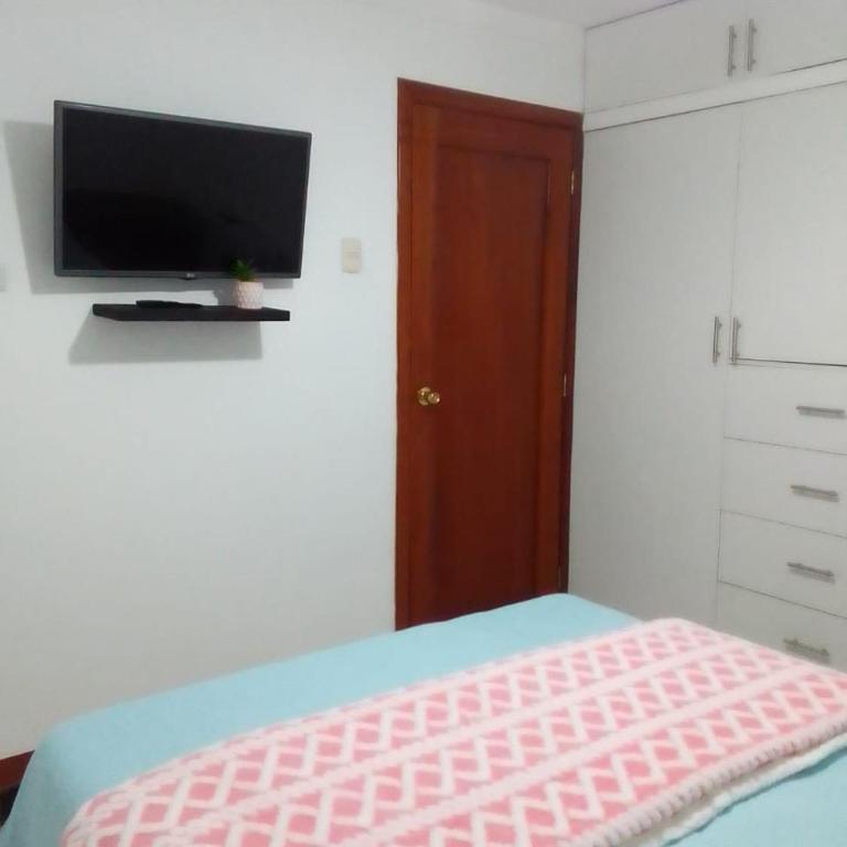 Alquilo acogedora villa Familiar en Salinas, a pocos minutos de centro comercial y playas! - Villa de 3 dormitorios - 18