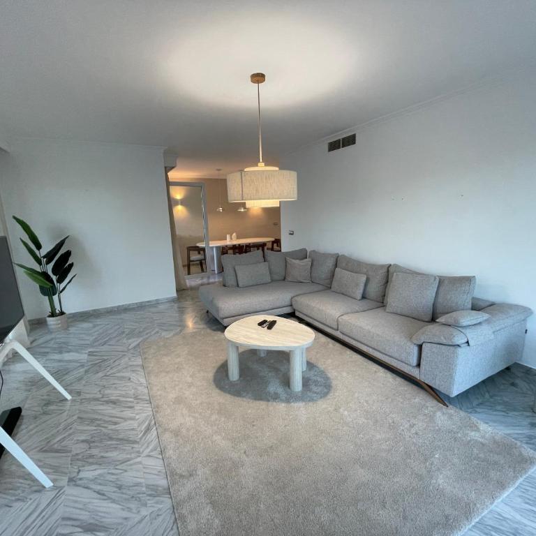 Apartamento en la Urb La Alcazaba Rio Verde - Apartamento - 27
