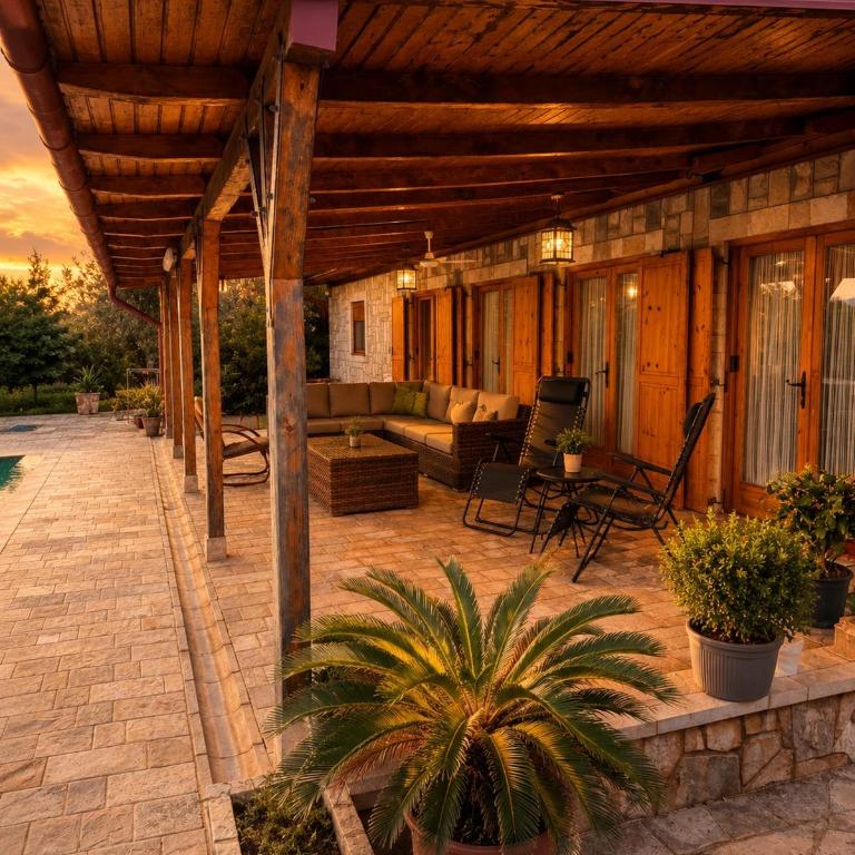 Private Pool Villa, Olive Grove & Big Yard - Vila sa 3 Spavaće Sobe - 17