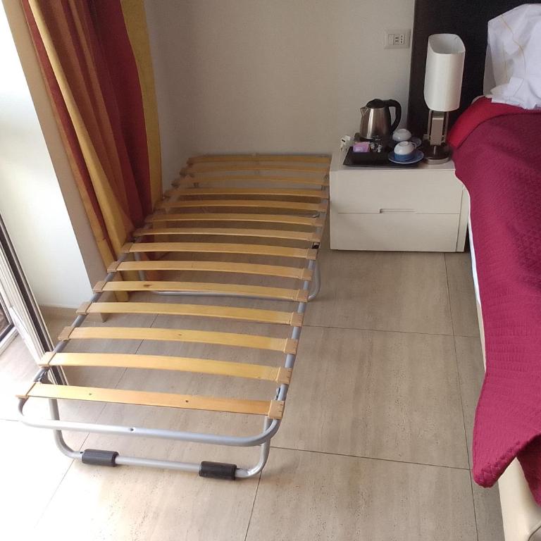 VATICAN GUEST HOUSE ROOMS in Rome - Camera Matrimoniale con Balcone - 6