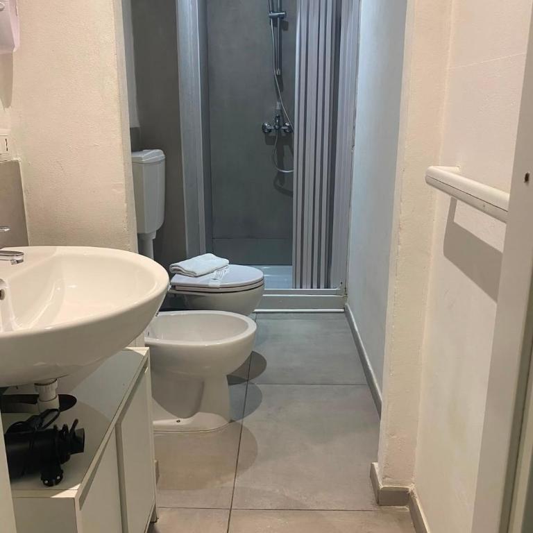 Station Apartment EAST La Spezia - 5 terre - One-Bedroom Apartment - 4