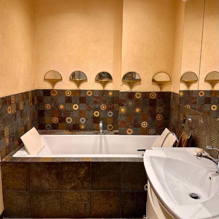 Beautiful and Luxurious - Appartement 1 Chambre - 3