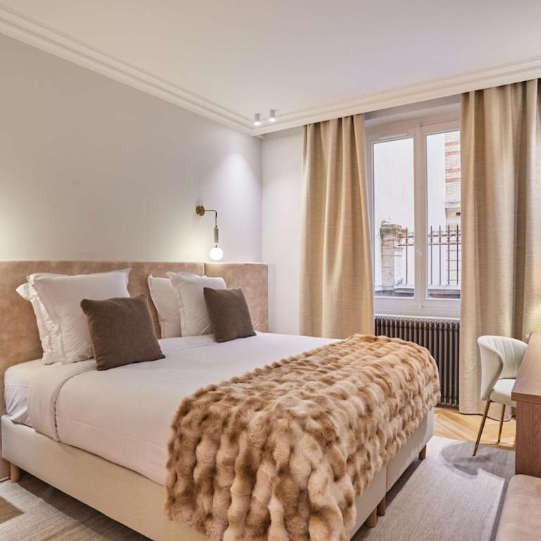 Luxurious airconditioned - Appartement 3 Chambres - 31