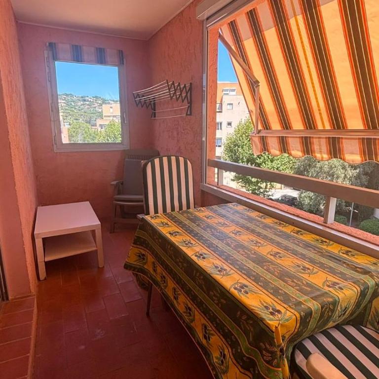 Appartement centre ville proche de la plage et des commerces - Appartement 1 Chambre - 8