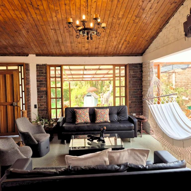 La Guaca - Three-Bedroom House - 29