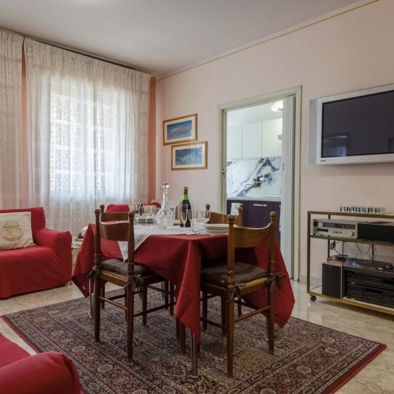 Nice apartment with ac and parking near the spa - Apartment mit 2 Schlafzimmern - 30