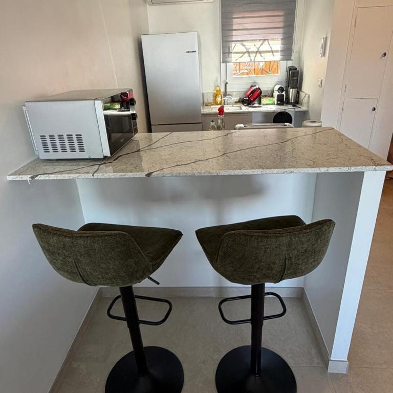 T2 vue sur la Marina - One-Bedroom Apartment - 9