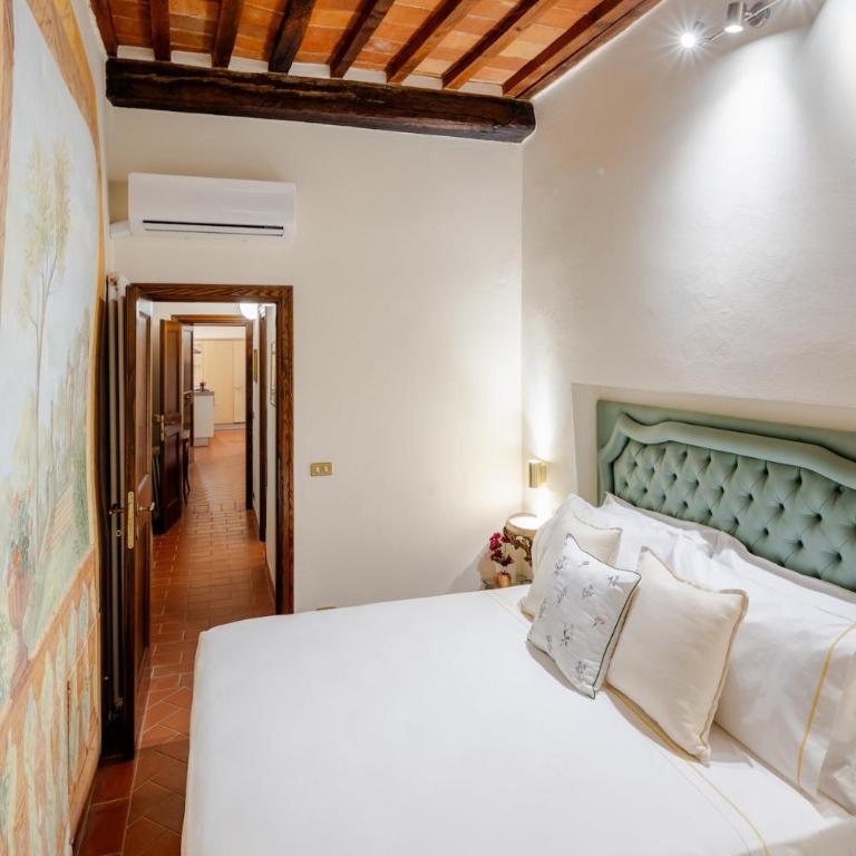 Arezzo Centre, Prestigious Apartment with a View - Appartamento con 2 Camere da Letto e Balcone - 37