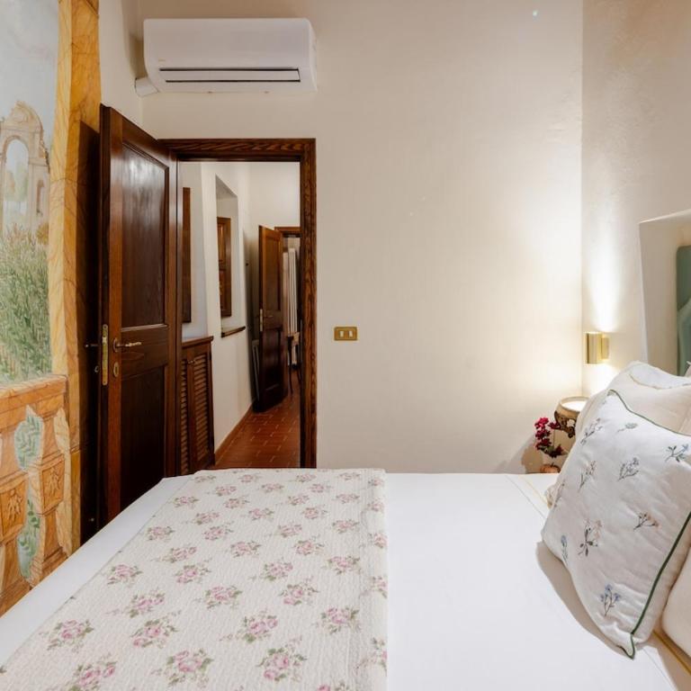 Arezzo Centre, Prestigious Apartment with a View - Appartamento con 2 Camere da Letto e Balcone - 44