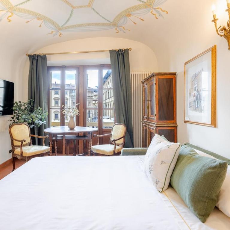 Arezzo Centre, Prestigious Apartment with a View - Appartamento con 2 Camere da Letto e Balcone - 51