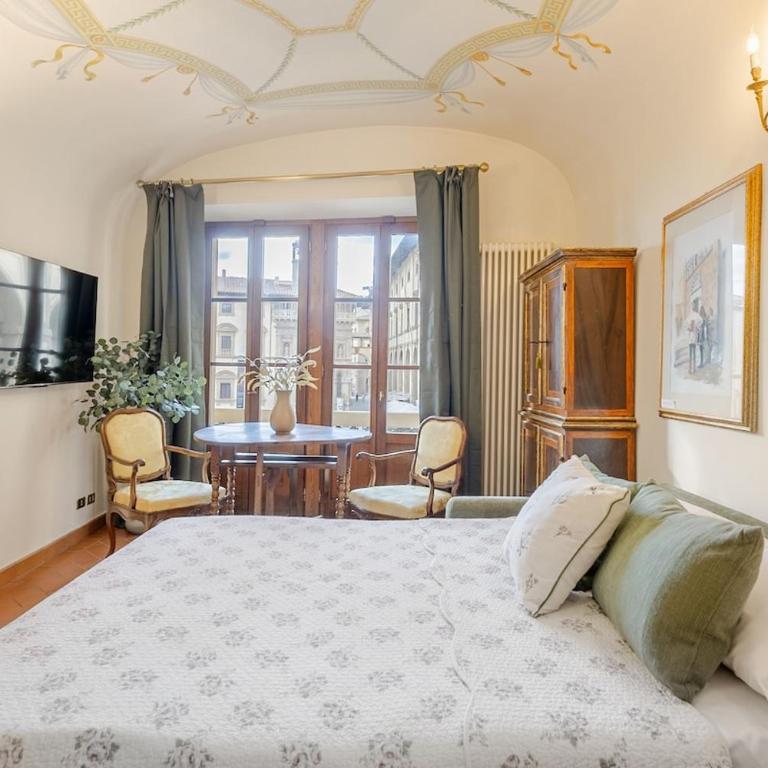 Arezzo Centre, Prestigious Apartment with a View - Appartamento con 2 Camere da Letto e Balcone - 62