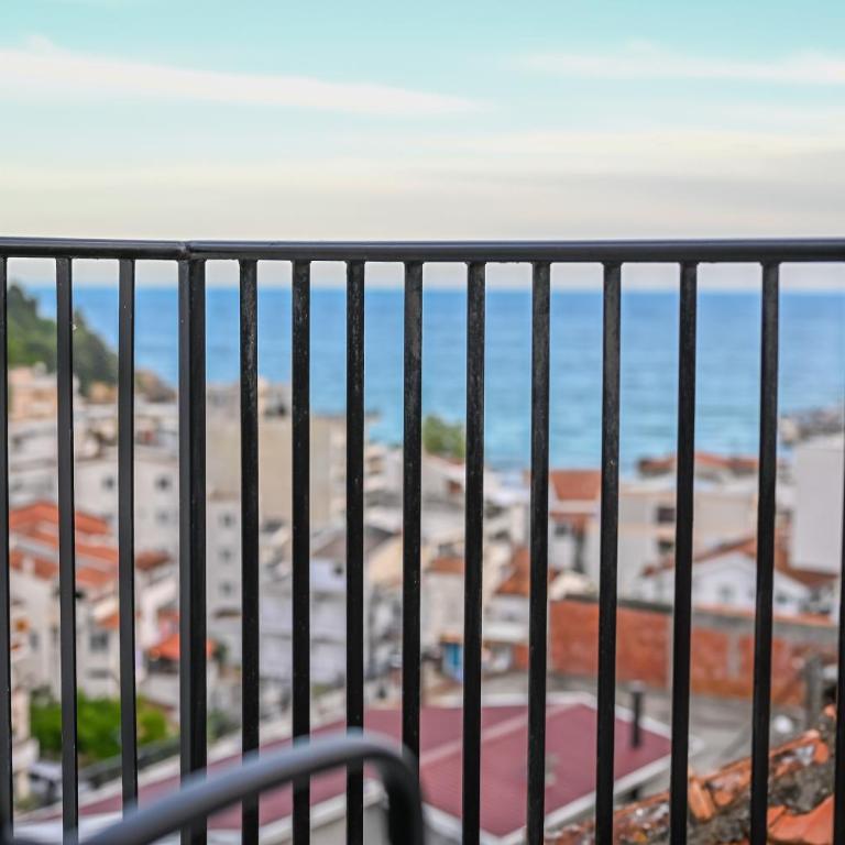 Hana boutique apartments - Apartman s 1 Spavaćom Sobom, Balkonom i Pogledom na More - 4