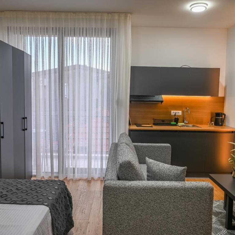 Hana boutique apartments - Apartman s 1 Spavaćom Sobom, Balkonom i Pogledom na More - 7