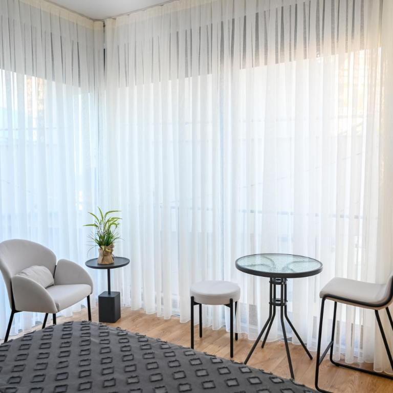 Hana boutique apartments - Deluks Dvokrevetna Soba sa Bračnim Krevetom - 12