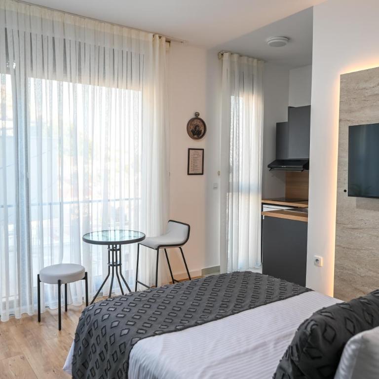 Hana boutique apartments - Deluks Dvokrevetna Soba sa Bračnim Krevetom - 7