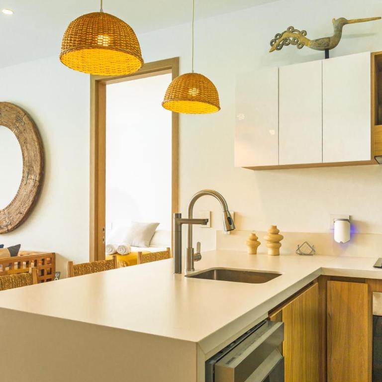 Lagoon View for 8 Guests - Two-Bedroom Apartment - 6