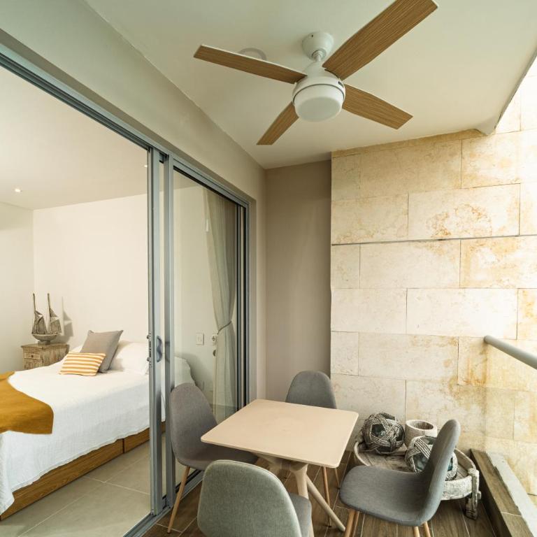 Lagoon View for 8 Guests - Two-Bedroom Apartment - 28