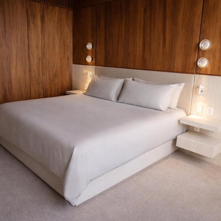 InterContinental Presidente Mexico City Miyana by IHG - Habitación Clásica con cama extragrande y vistas a la ciudad - 3
