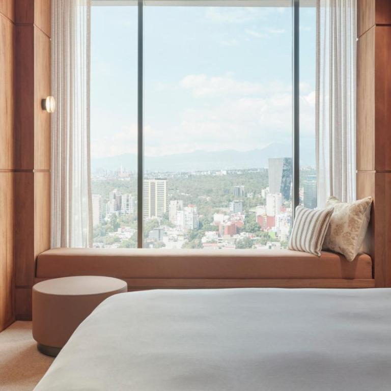 InterContinental Presidente Mexico City Miyana by IHG - Classic King Room with Chapultepec View - 1