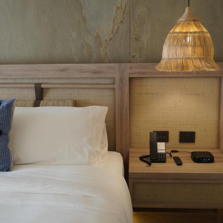 Hotel Indigo Playa del Carmen by IHG - Standard King Room - 2