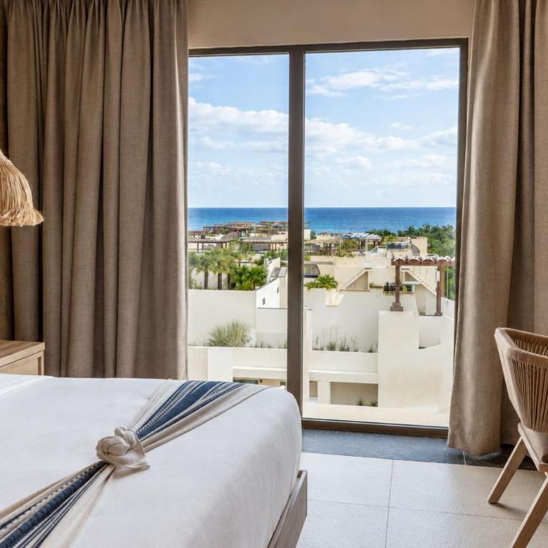 Hotel Indigo Playa del Carmen by IHG - Standard King Room with Ocean View - 1
