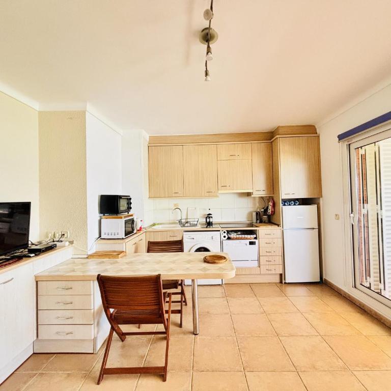 Acogedor apartamento cerca del mar - 4 pers. - ES-258-195 - Apartment - 11