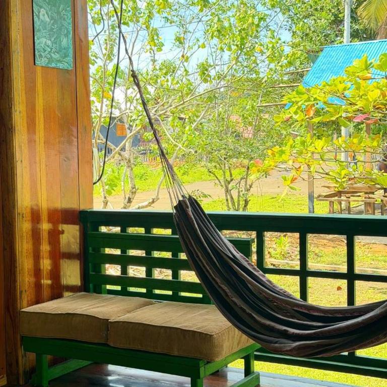 Playa Verde Lodge - Double Room with Private Bathroom - 1