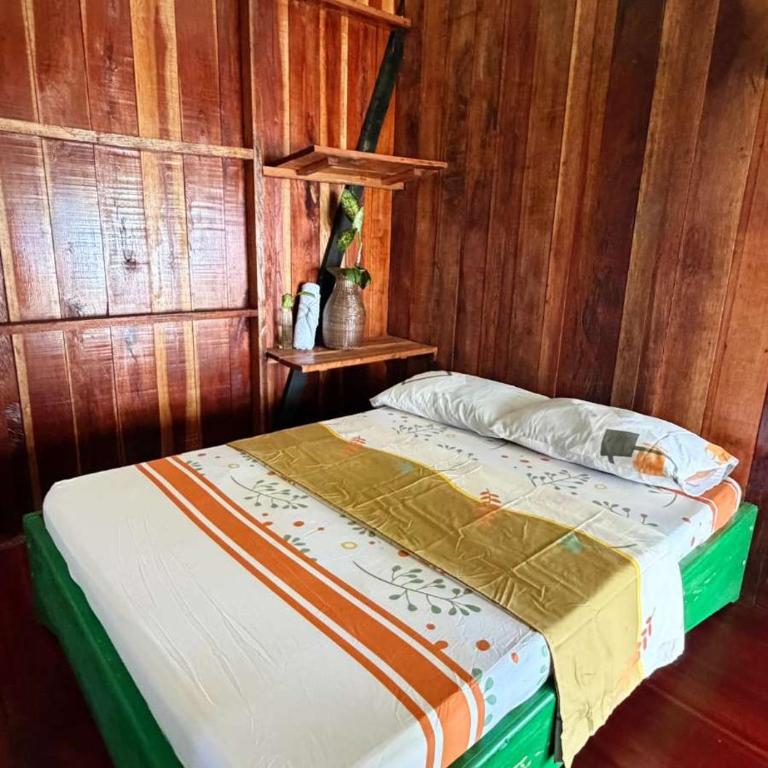 Playa Verde Lodge - Twin Room with Private External Bathroom - 2