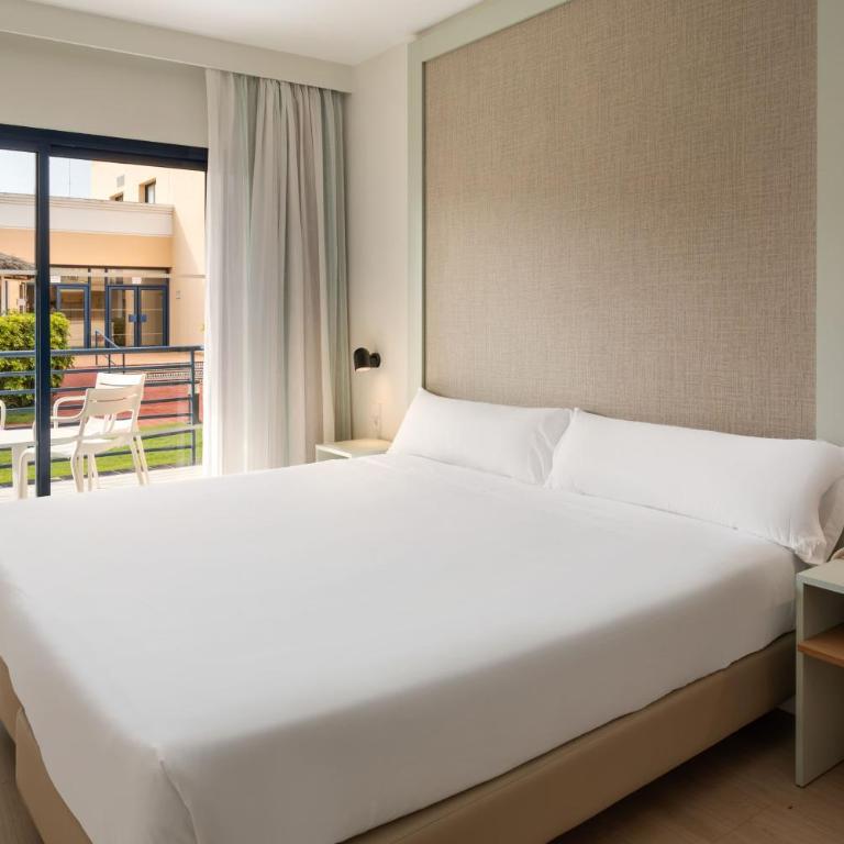 SOL by Meliá Sancti Petri - Habitación Familiar - 1