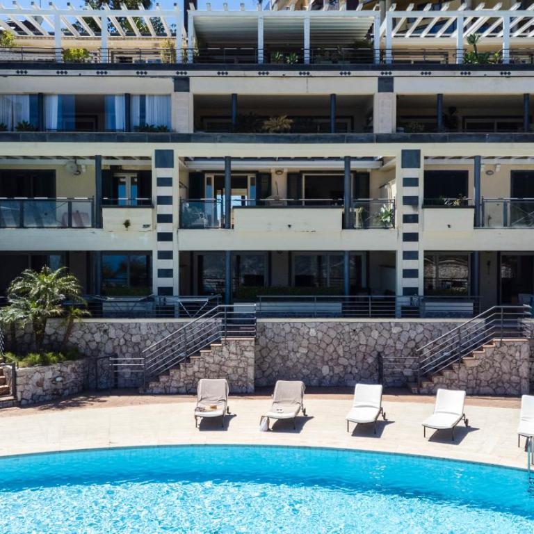 Casa Giulia Taormina -Luxury apartment with panoramic view, swimming pool,parking et center ville - Appartamento con 2 Camere da Letto - 28