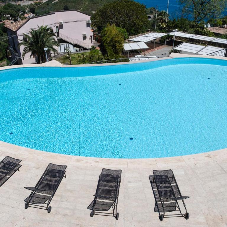 Casa Giulia Taormina -Luxury apartment with panoramic view, swimming pool,parking et center ville - Appartamento con 2 Camere da Letto - 13