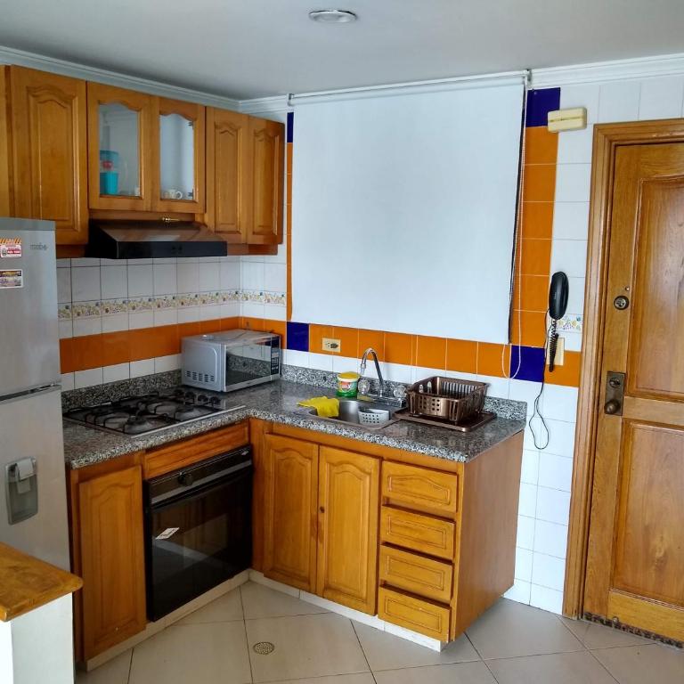 El Peñón del Rodadero - Apartment - Ground Floor - 1