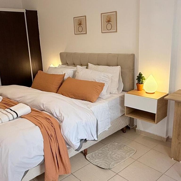 Excelente depto con Cochera en la Peatonal - Apartamento de 2 dormitorios - 10