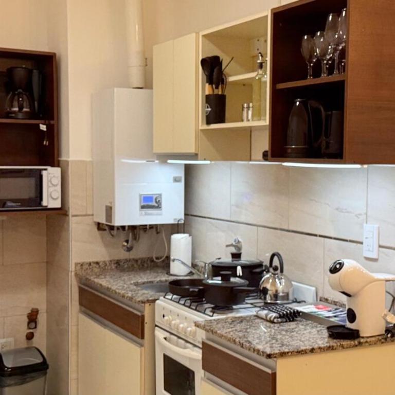 Excelente depto con Cochera en la Peatonal - Apartamento de 2 dormitorios - 12