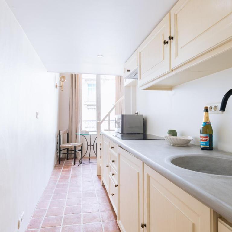 Centrally located duplex Notre Dame - Apartamento - 2