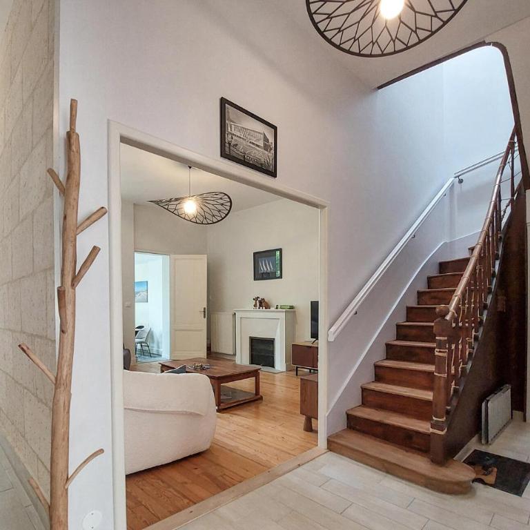 Charmante Maison Proche Plage - Three-Bedroom Townhouse - 8