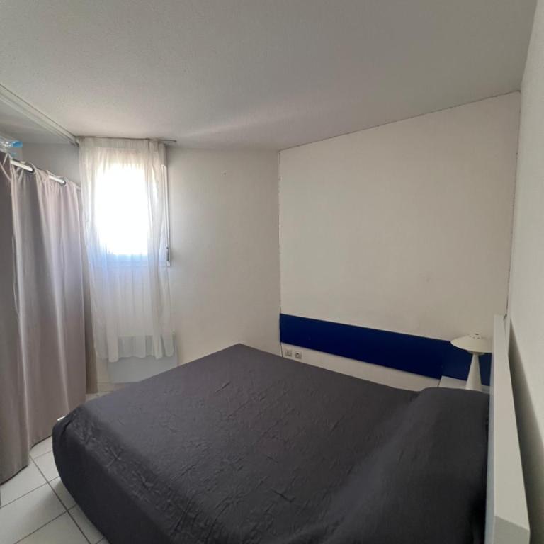 T2 lumineux 1 ch 4 couchages Résidence avec piscine, accès mer - Apartment mit 2 Schlafzimmern - 11