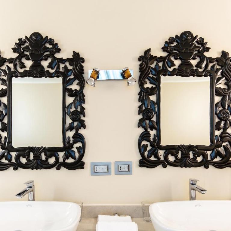 TownHouse 33 Boutique Hotel - Camera Deluxe - 3