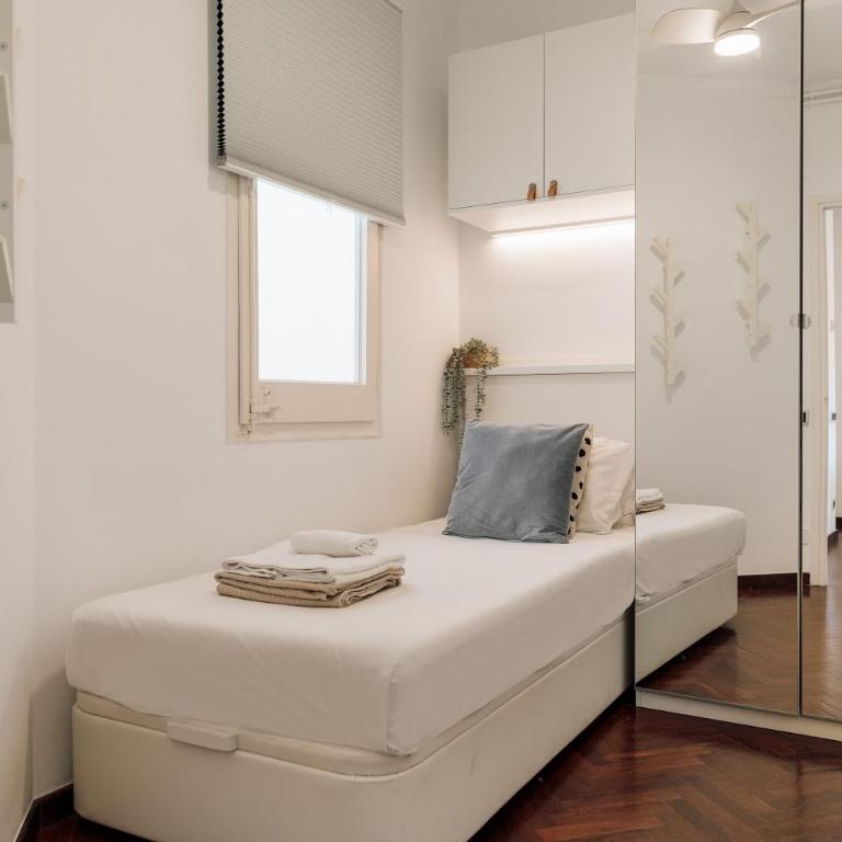 Enjoy Apartments Paz 1 - Bright apartment near Sagrada Familia - Apartamento - 17